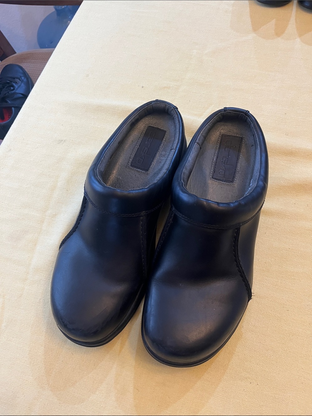 Dansko Men's Black Slip-On Leather Clogs size 12-12.5